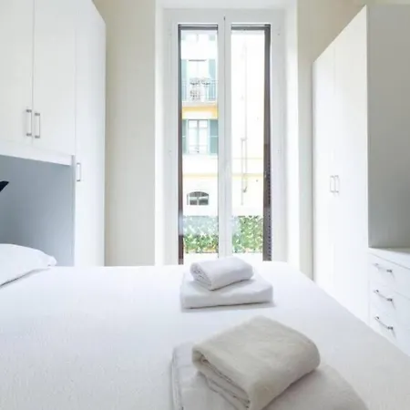 Contempora - Bilocale Castaldi Apartman