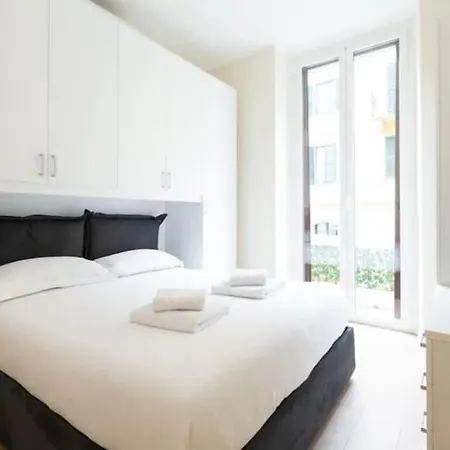 Contempora - Bilocale Castaldi * Milánó